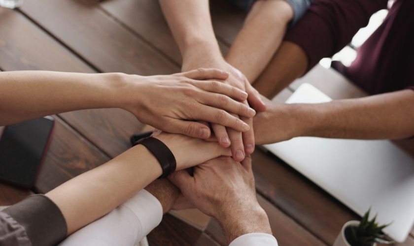 Importancia de mantener un equipo de profesionales fijo en el tratamiento de las adicciones Importancia de mantener un equipo de profesionales fijo en el tratamiento de las adicciones.