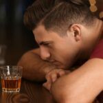 Beber para desconectar del estrés después del trabajo