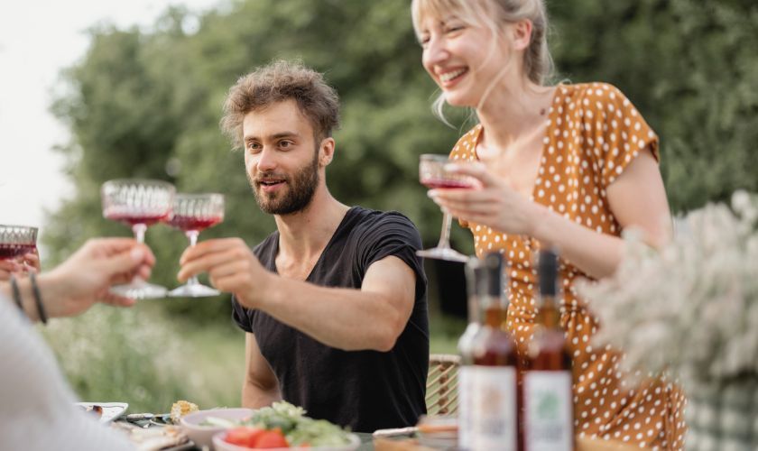 Alcoholismo funcional y consumo normalizado Alcoholismo funcional y consumo oculto que pasa desapercibido